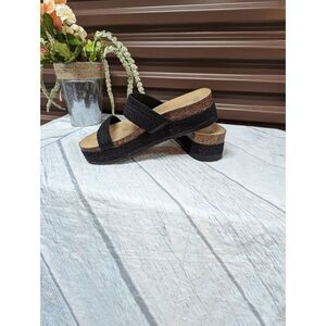 BP Tenley Size 8 Black Platform Slip On Textured DOUBLE Strap Open Toe Sandals